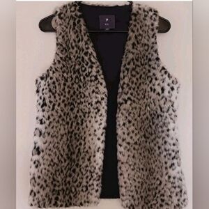 Brand XXI Animal Print Faux Fur Grey Black Vest Jacket Lined Size Small